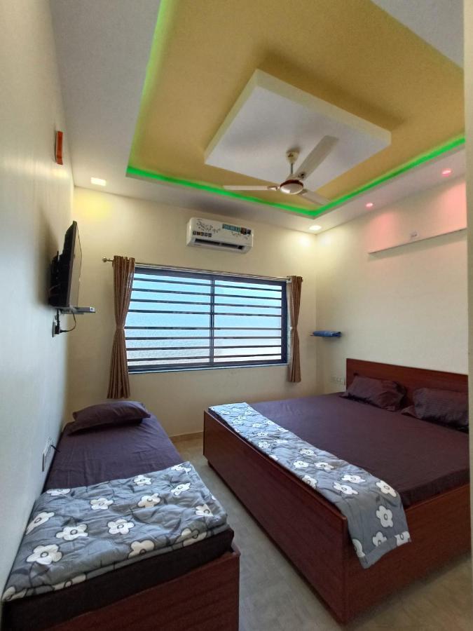 Hotel Jb Star Mandvi  Ngoại thất bức ảnh