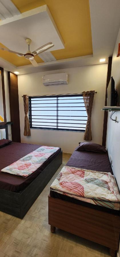 Hotel Jb Star Mandvi  Ngoại thất bức ảnh