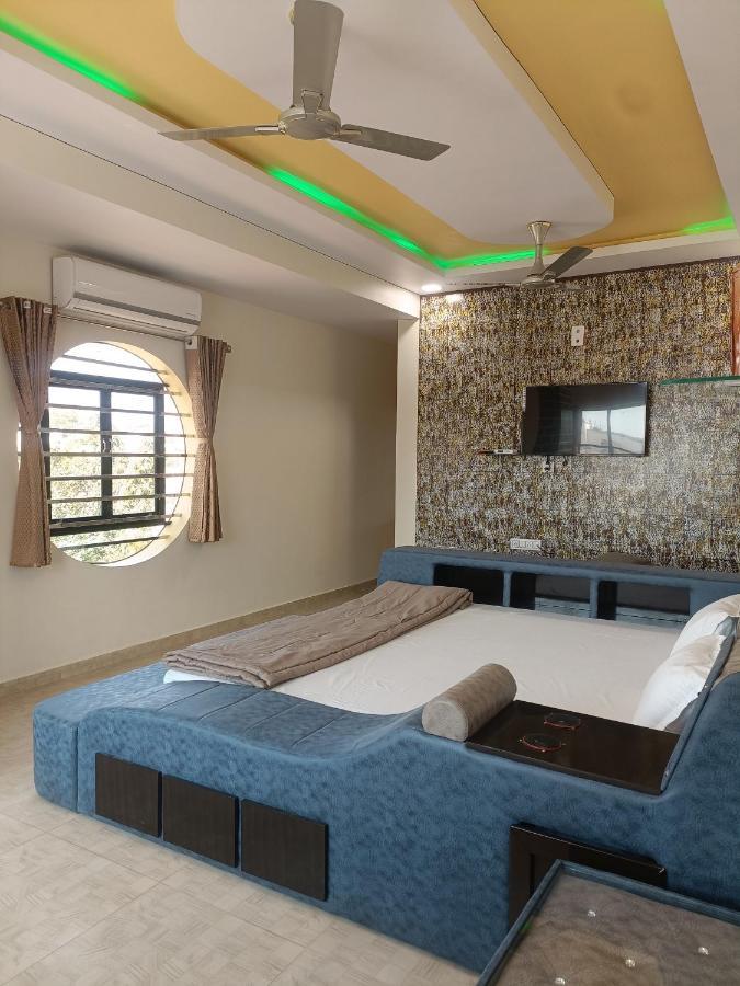 Hotel Jb Star Mandvi  Ngoại thất bức ảnh