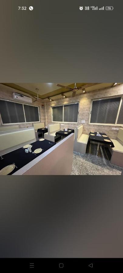 Hotel Jb Star Mandvi  Ngoại thất bức ảnh